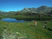 12 laghetto maggiore del Poris con vista in Aga e Rondenino...